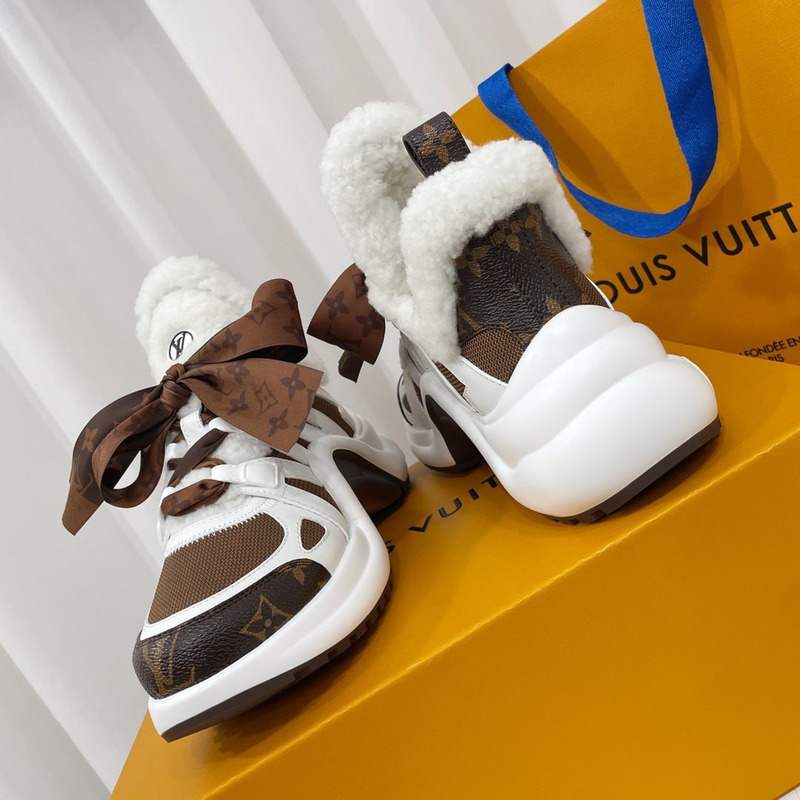 l**is V*t*n archlight sneakers brown