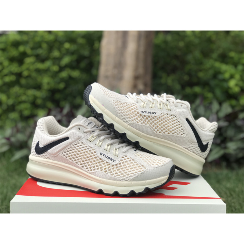 Nike Stussy x Air Max 2013 Fossil
