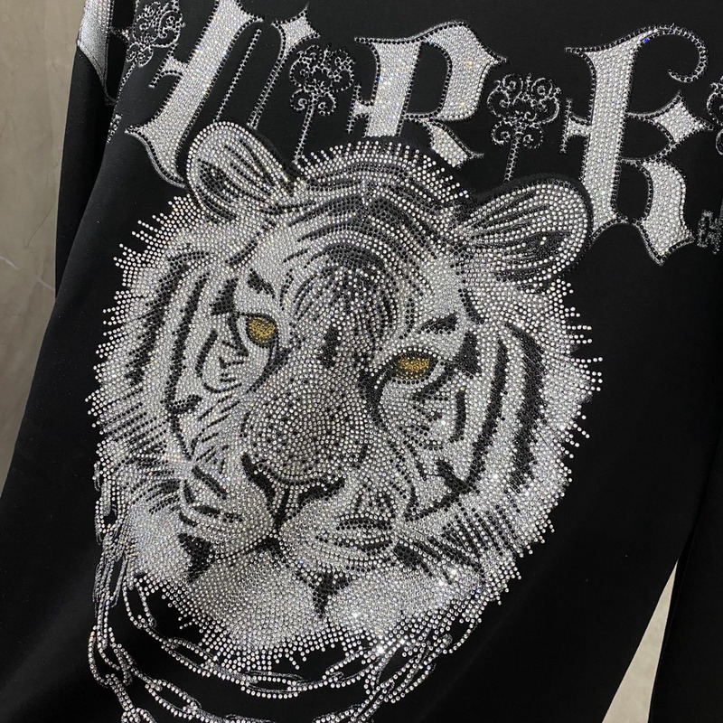 Edition Tiger Hotfix Rhinestone Sweatshirt Black