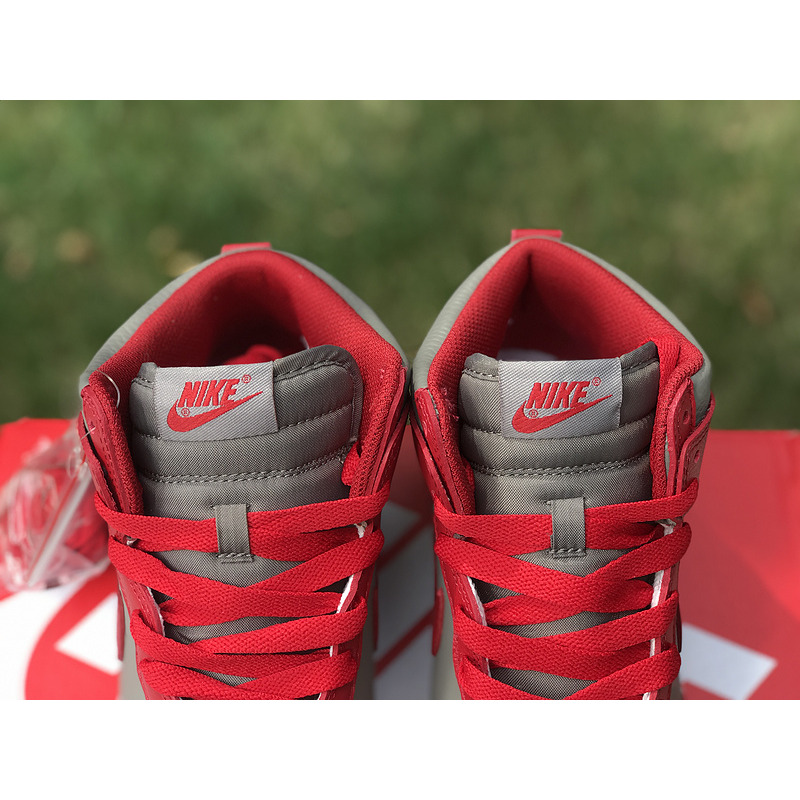 Nike  Dunk High UNLV in Red