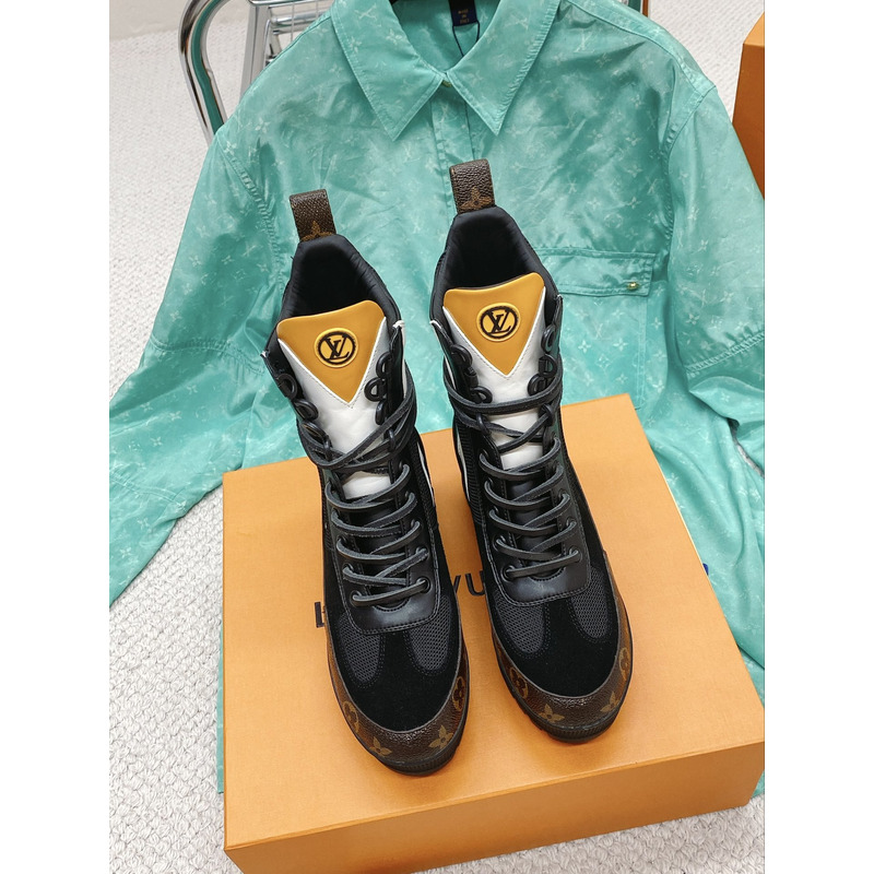 l**is V*t*n laureate platform desert boots