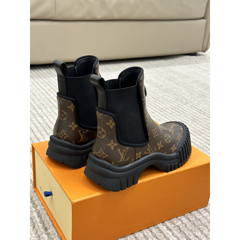 l**is V*t*n ruby ankle boots monogram noir