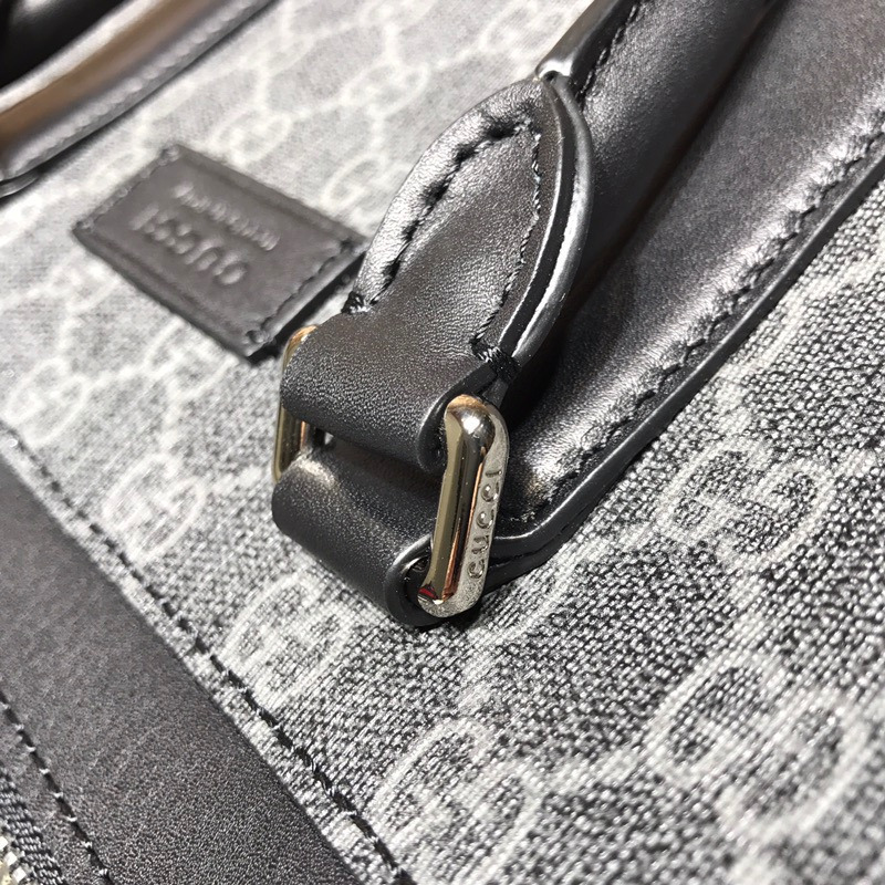 g*u*i gg S*p*e briefcase bags