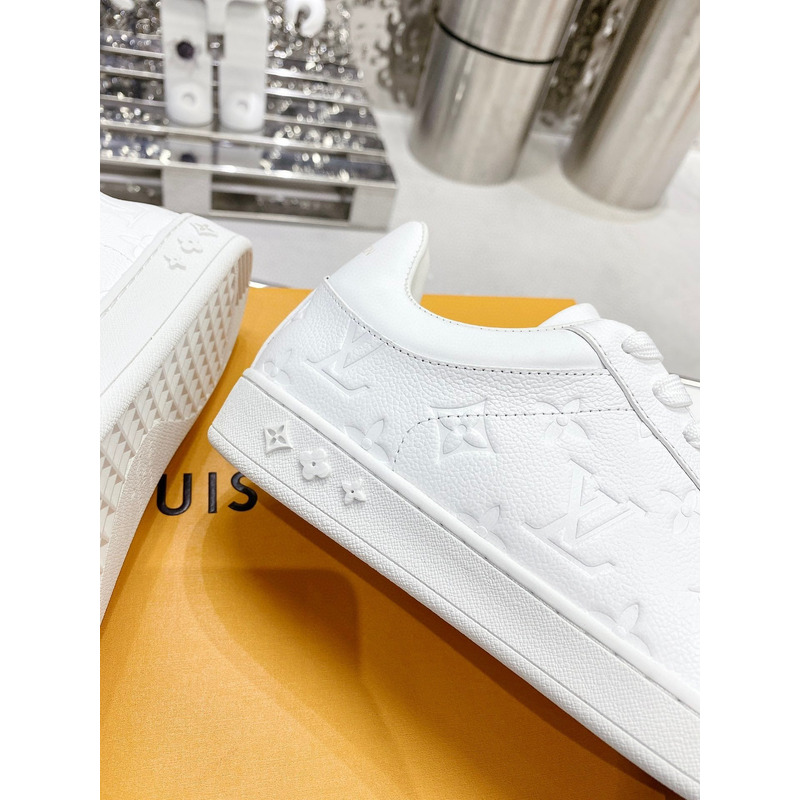 l**is V*t*n time out sneakers all white with white prting