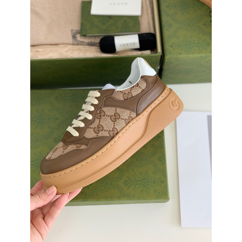 G*u*i  leather-trimmed sneakers