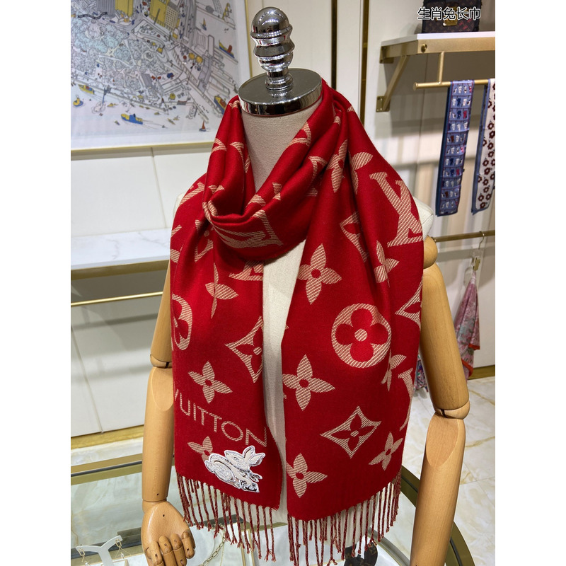 l**is V*t*n 2023 year of rabbit scarf red 34*180cm