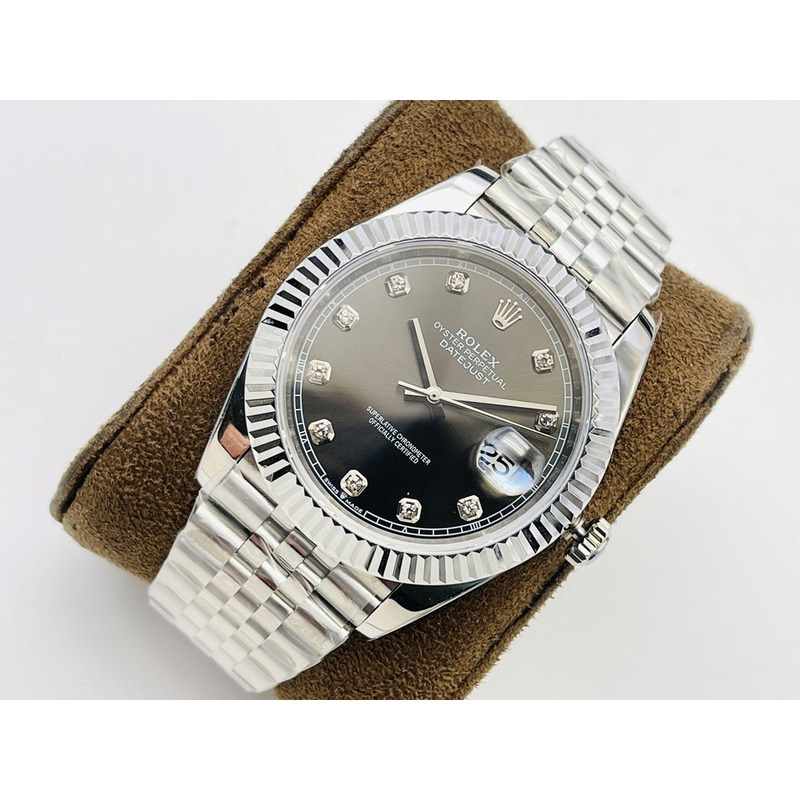 rolex stainless steel grey dial Di*m*nds inside  41mm