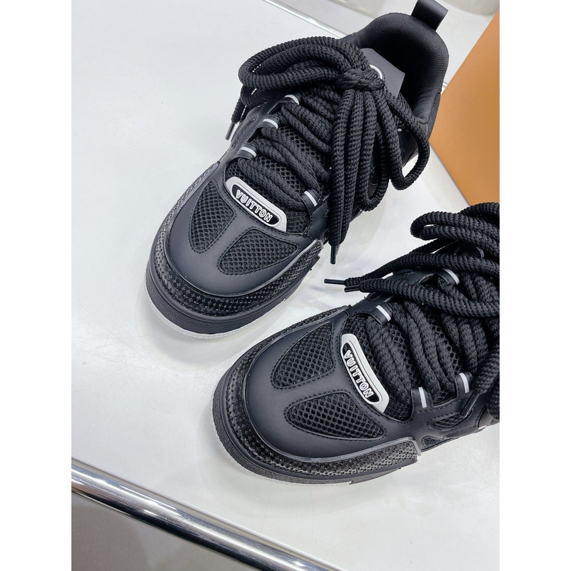 l**is l**is V*t*n trainer sneakers black