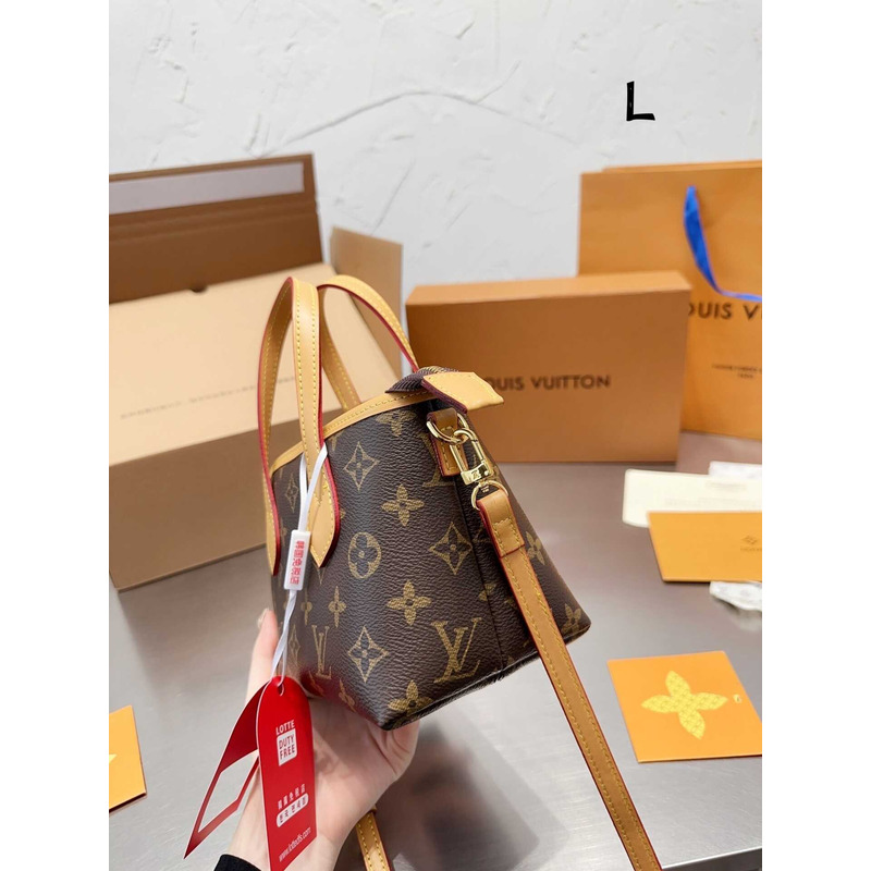 l**is V*t*n monogram mini tote bag