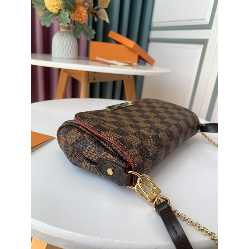 l**is V*t*n  plaid flip cover dual-purpose small chain bag brown