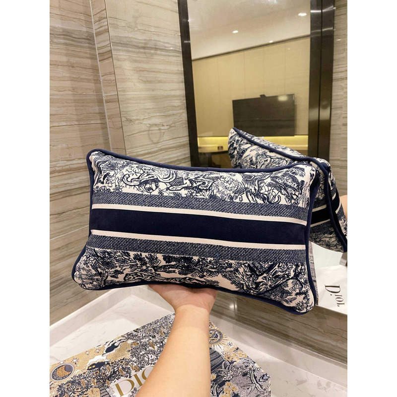 D*or large ectangular pillow fluorescent D*oriviera