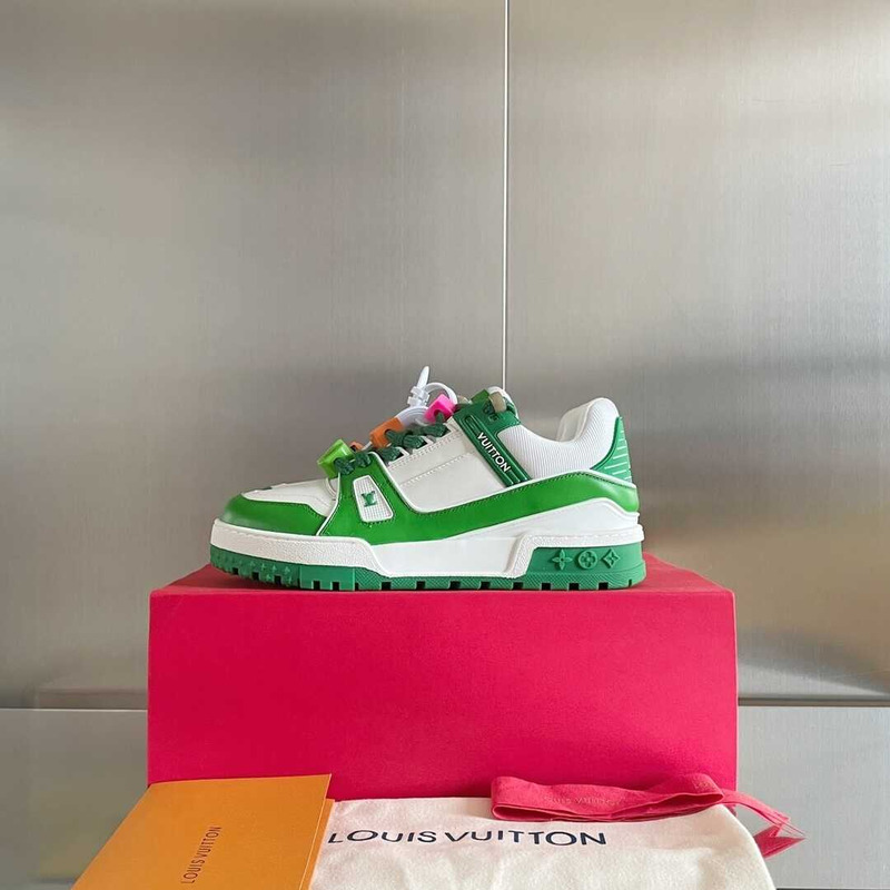 l**is V*t*n trainer sneakers green