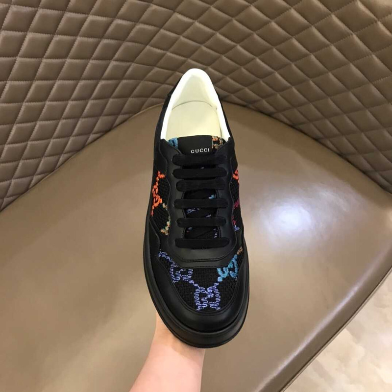 G*u*i  panelled low top sneakers