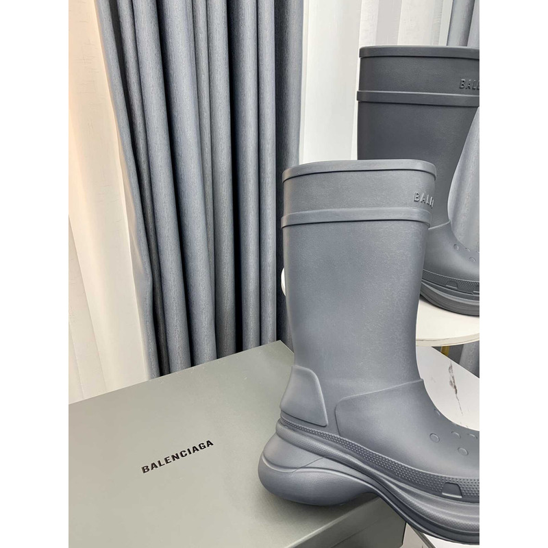 ba*len*cia*ga x Cr*0*s rubber boot grey