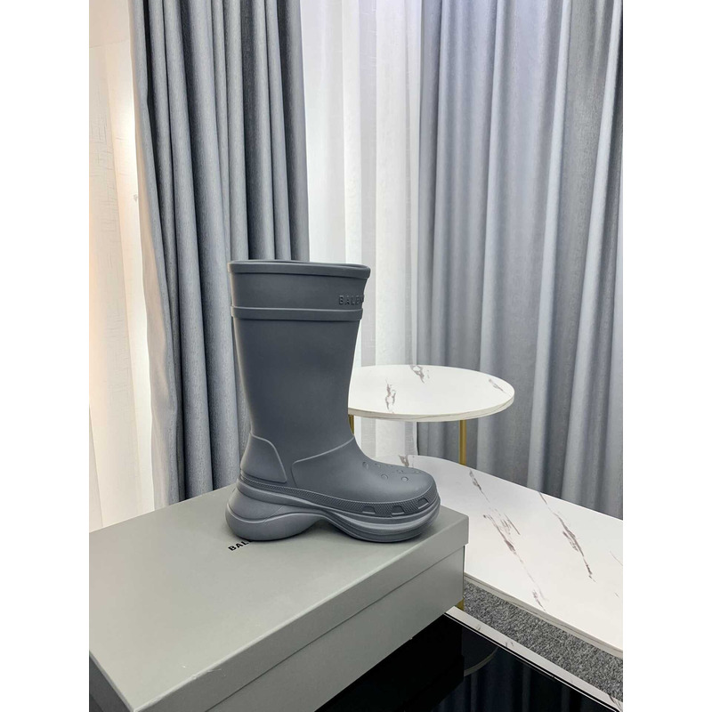 ba*len*cia*ga x Cr*0*s rubber boot grey
