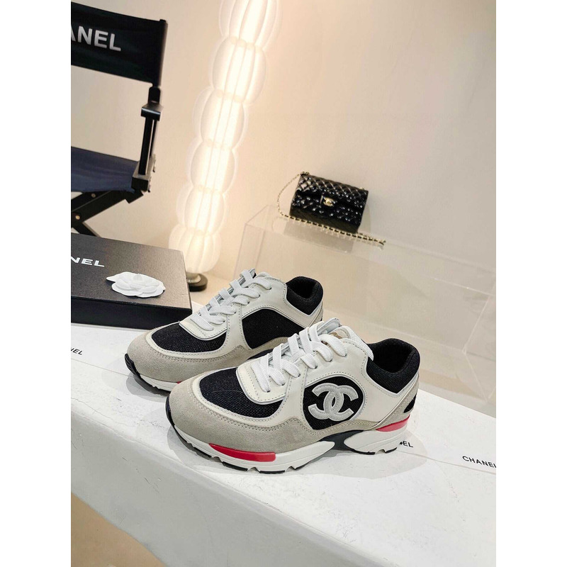 Ch*el low top trainer beige