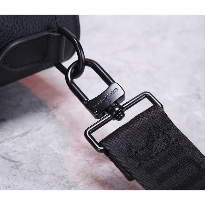 l**is V*t*n christopher tote taurillon leather
