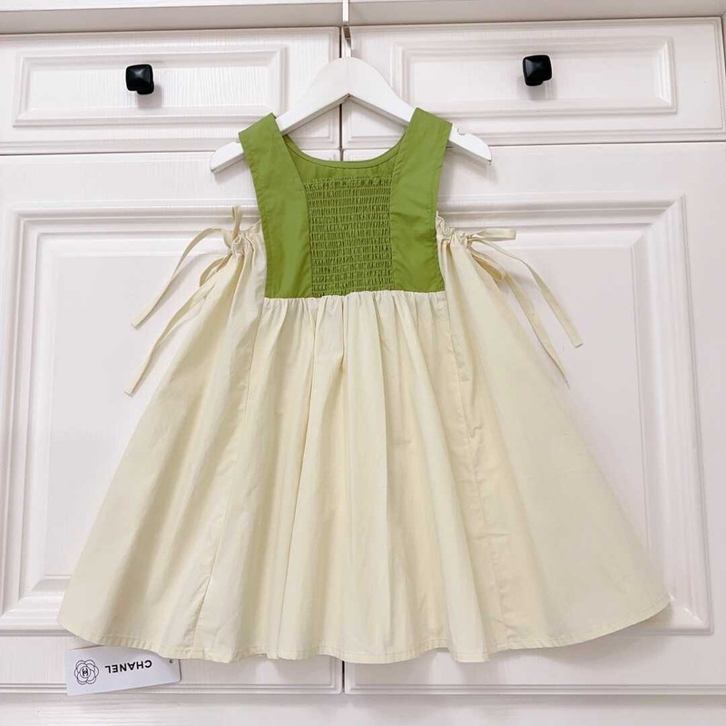 Ch*el kids dress green&beige