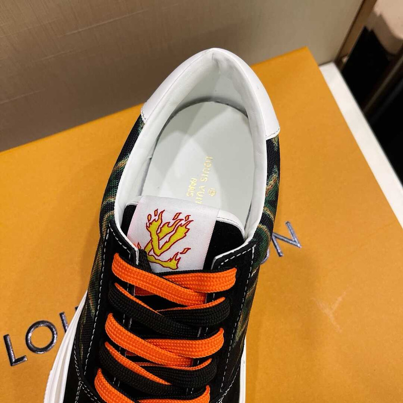 l**is V*t*n trocadero low black gold