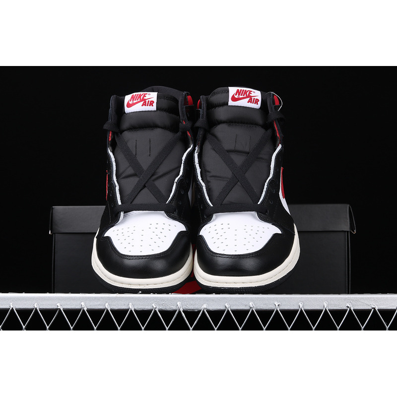 Nike Air Jordan1 Mid \