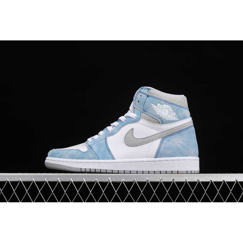 AIR JORDAN 1 RETRO HIGH OG \''HYPER ROYAL\''