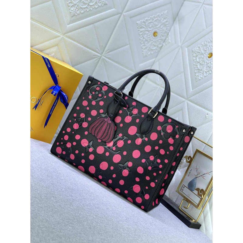 l**is V*t*n x yk onthego mm​ black pink