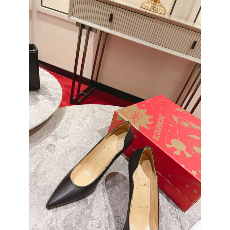 Ch**an louboutin hot chick patent leather pumps 100 black