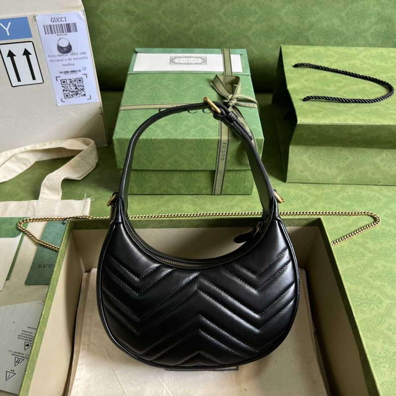 G*u*i gg marmont matelassé mini bag black