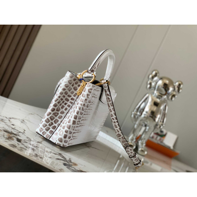 l**is V*t*n crocodile leather capucines mini