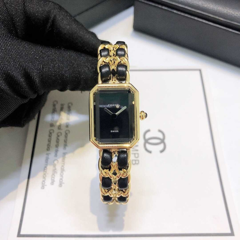 Ch*el vintage premier watch gold black