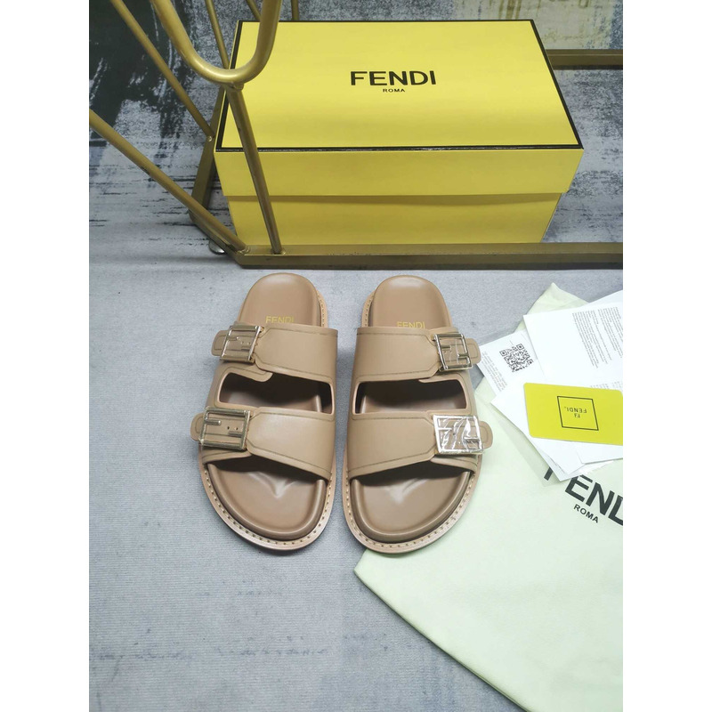 F**di feel leather slippers brown