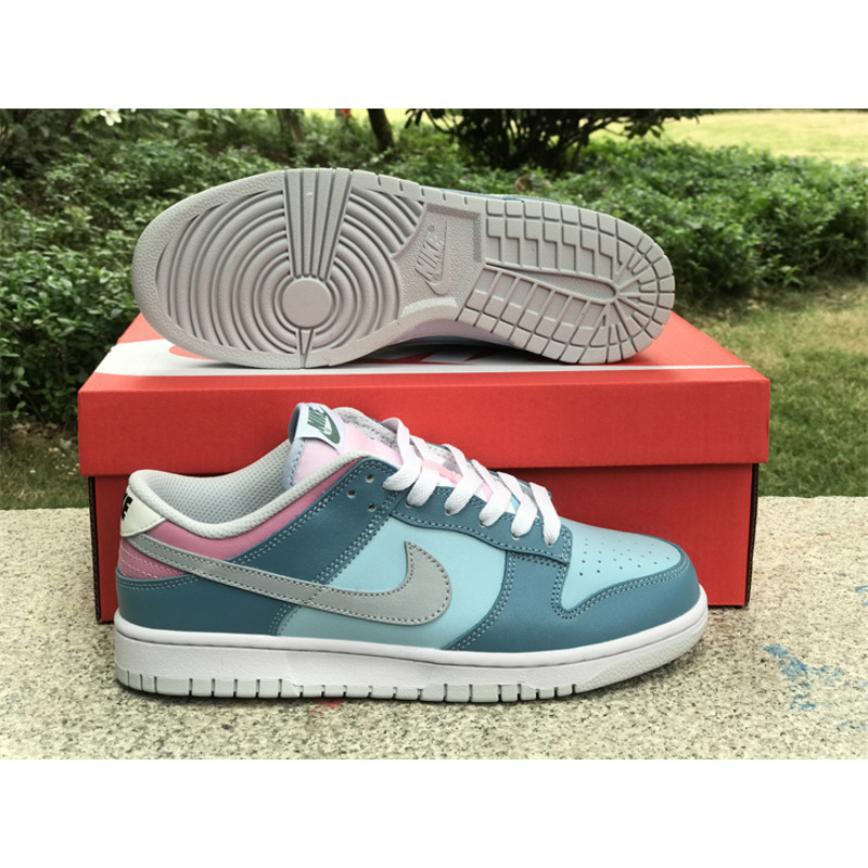Nike Dunk Low Light Blue