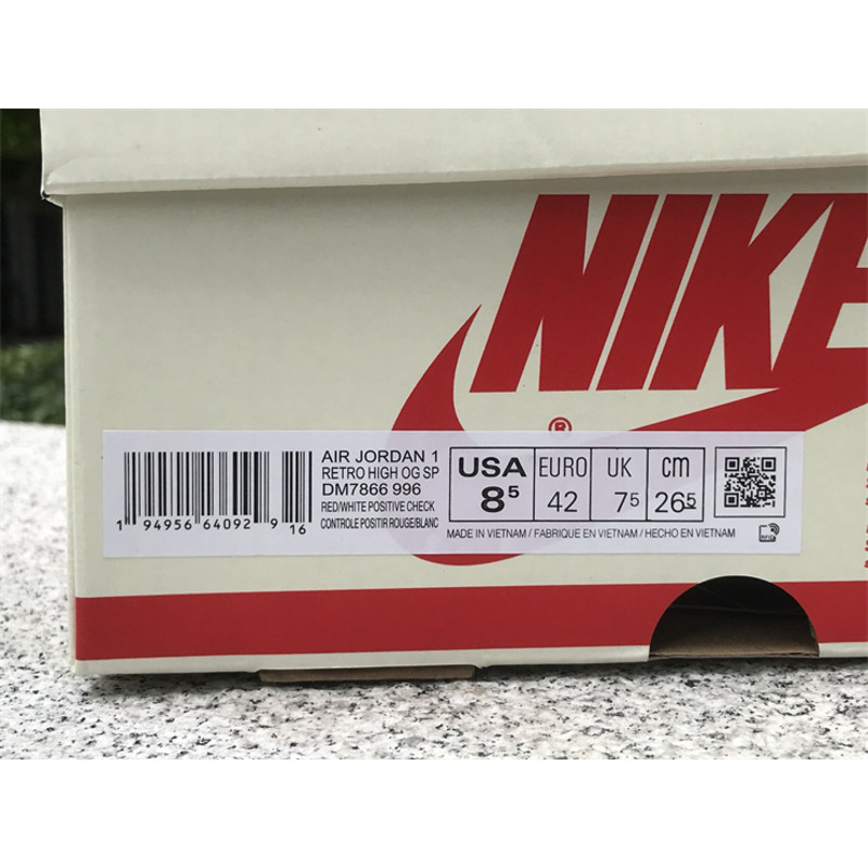 Jordan 1 Sneaker Black Red