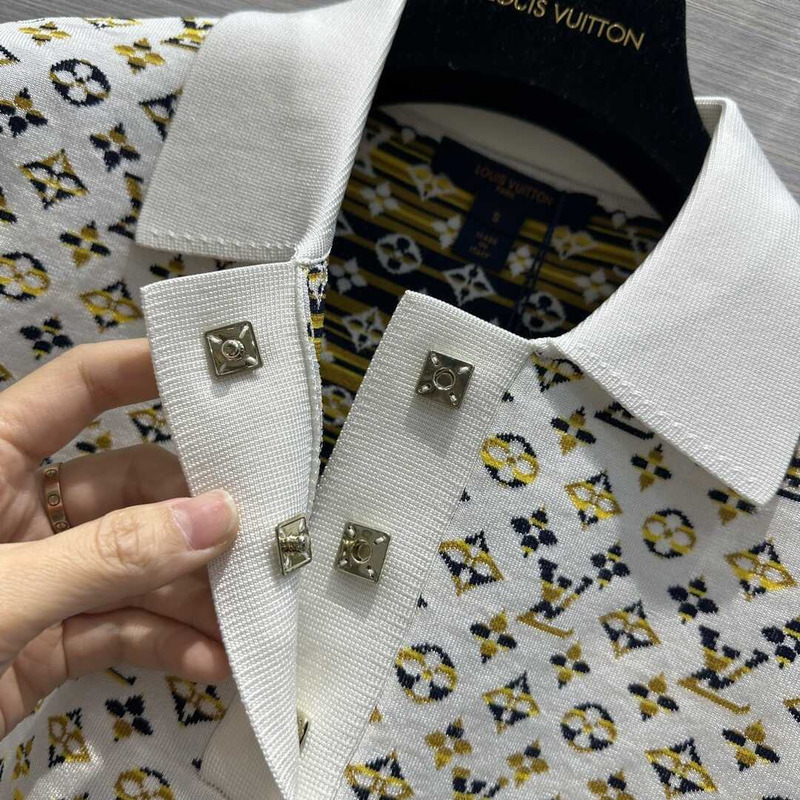 l**is V*t*n wool polo gold logo white