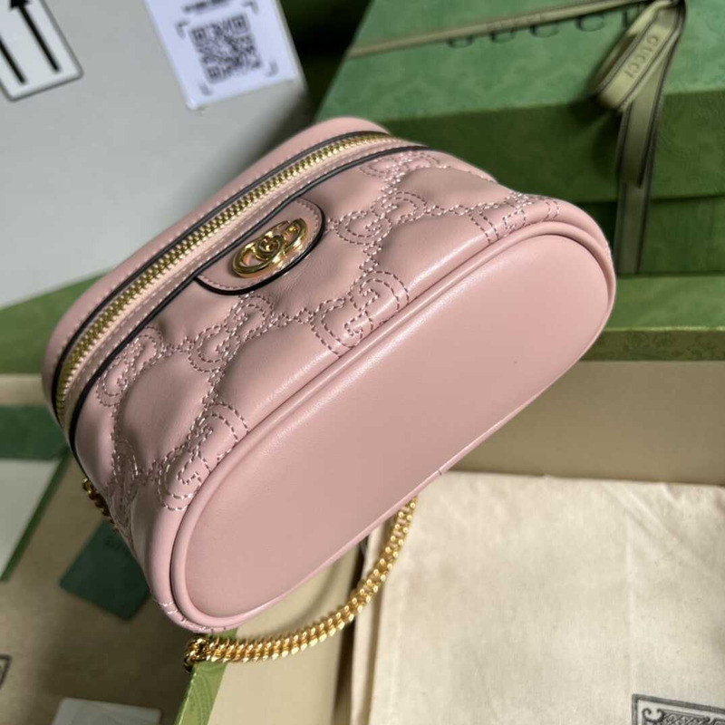 G*u*i gg matelasse mini tote light pink