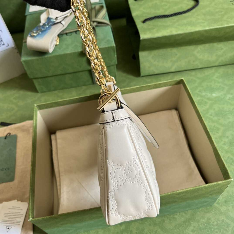 G*u*i gg matelasse leather bag white