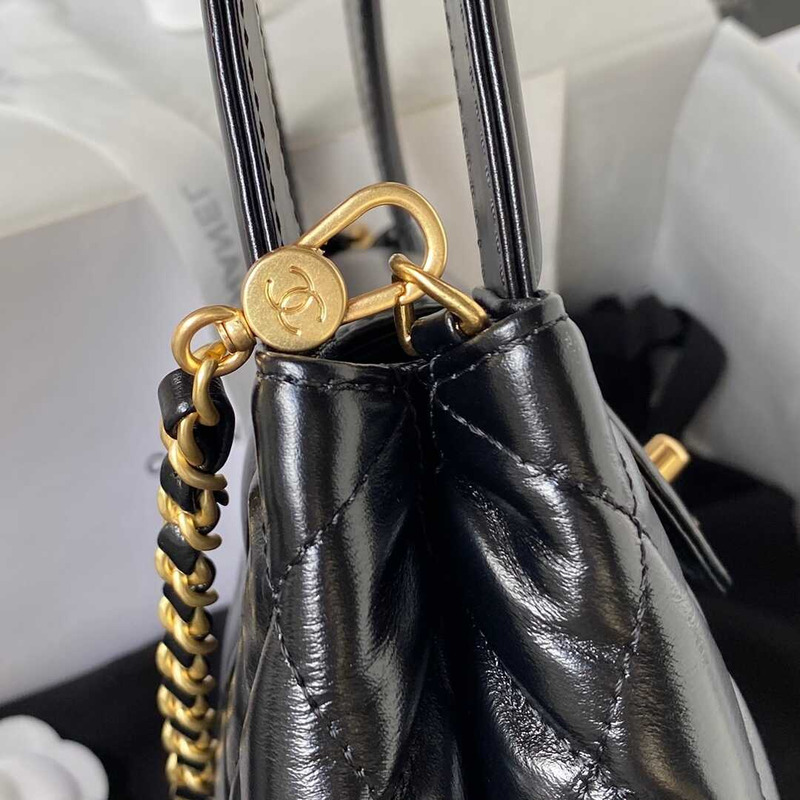Ch*el fall-winter 2023 mini bag with handle pink black