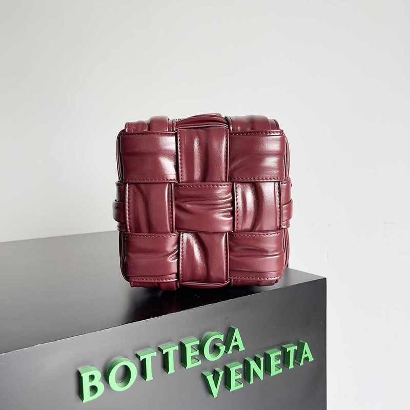 Bo*te*ga ve*ne*ta small sheepskin cassette bucket bag burgundy