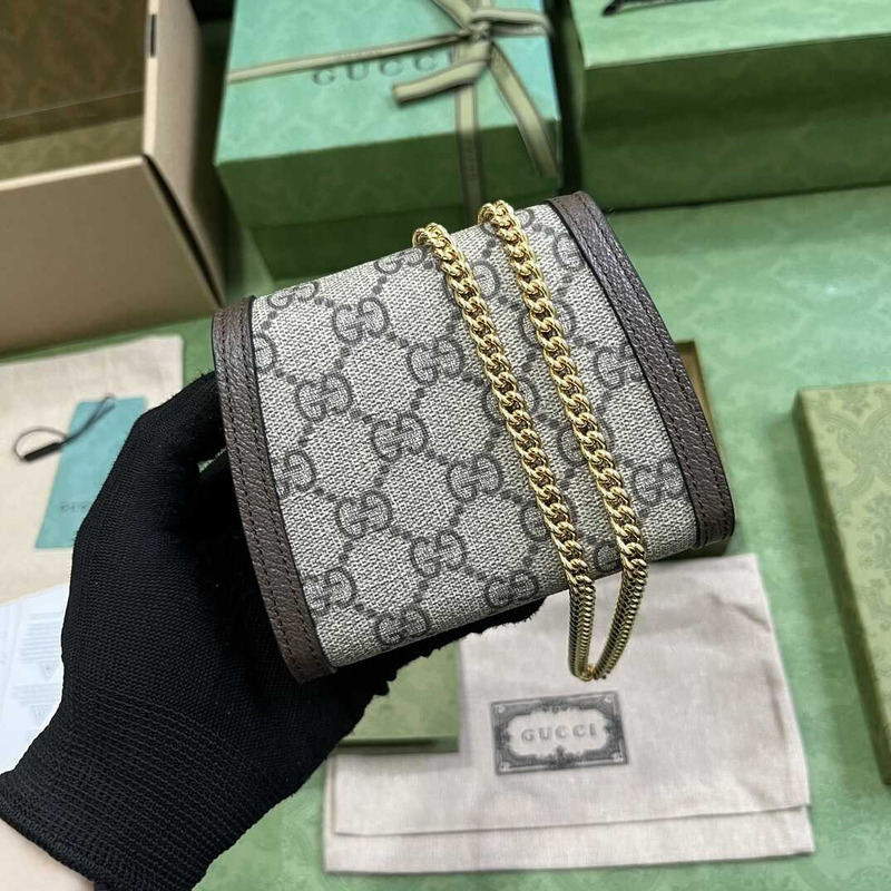 G*u*i  blondie medium wallet on chain monogram gray