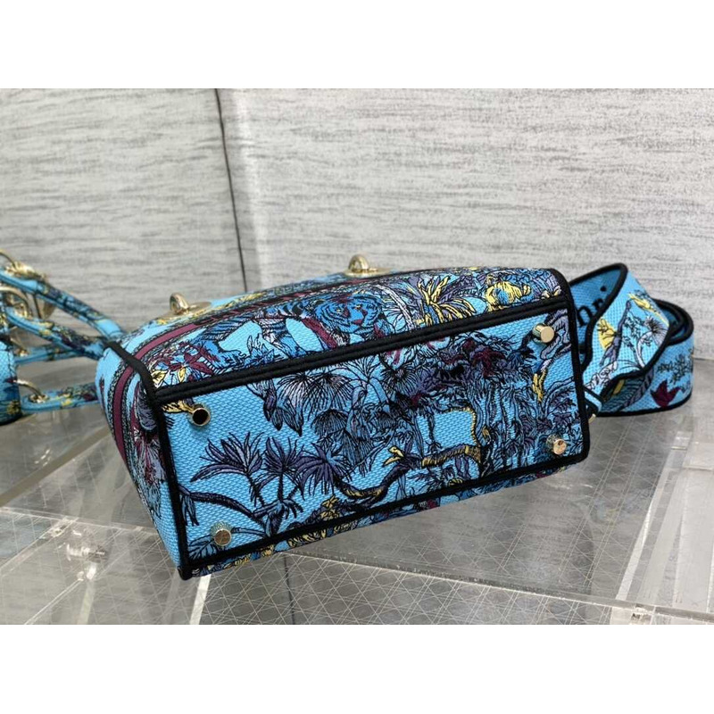D*or medium lady d-lite bag celestial blue multicolor toile de jouy voyage embroidery