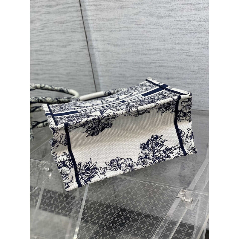 D*or small D*or book tote rêve d\
