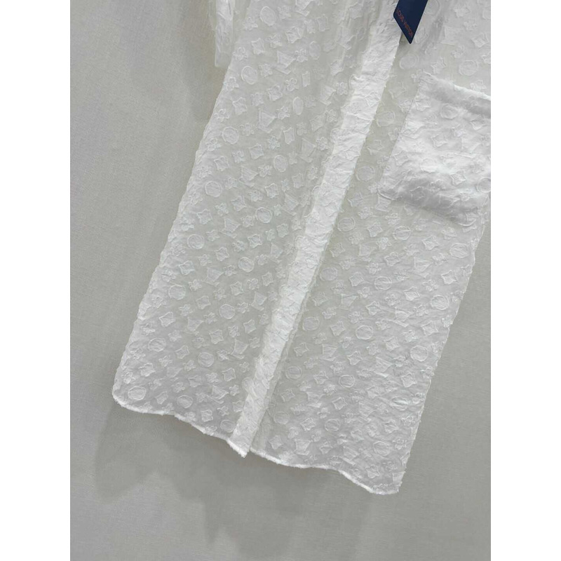 l**is V*t*n sleeveless shirt white