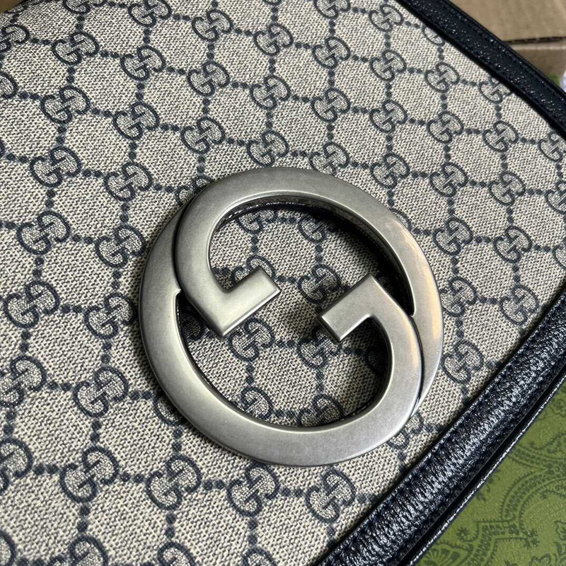 G*u*i medium G*u*i blondie bag