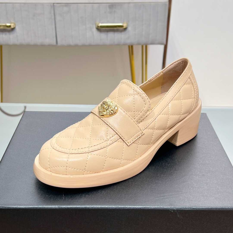 Ch*el lamskin leather loafter beige