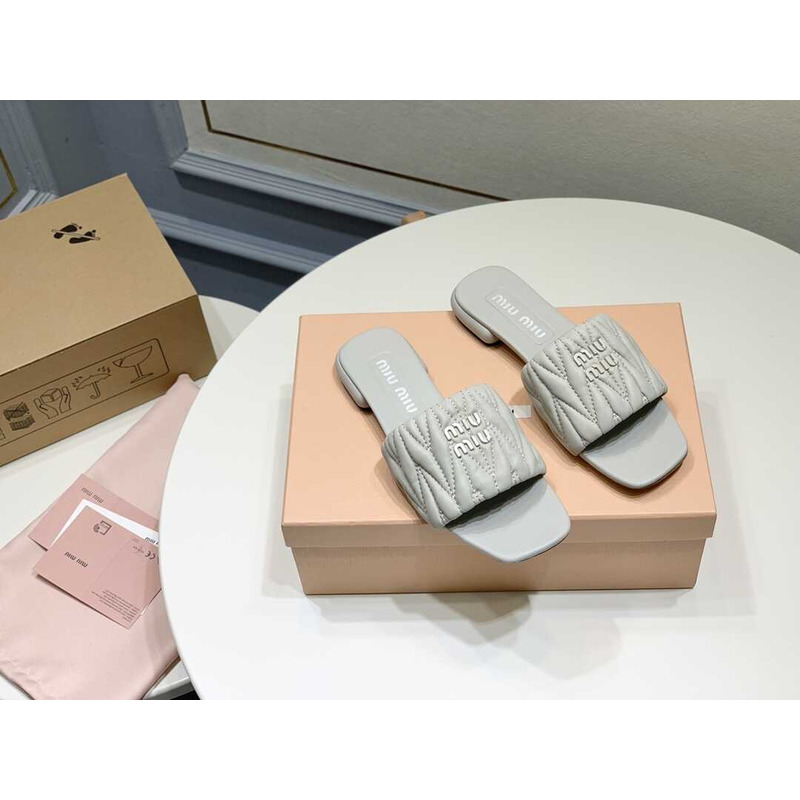 Miu Miu Matelassé Slipper Sandal In Soft Suede Gray