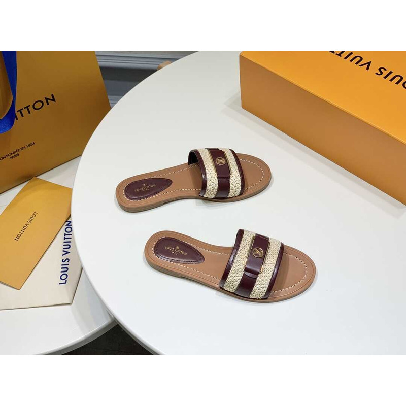 l**is V*t*n lock it flat mule brown