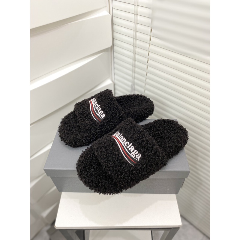 Ba*len*cia*ga logo-embroidered faux shearling slides black