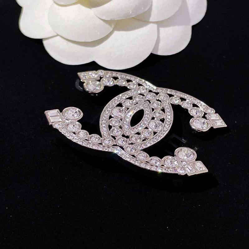 Ch*el cc crystal brooch