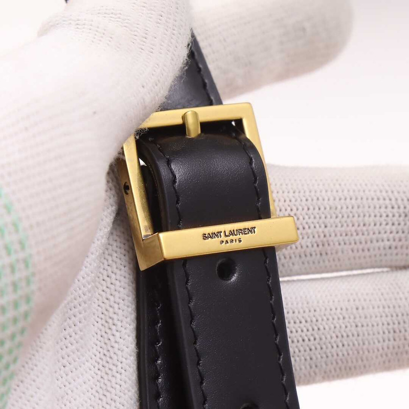 Saint Laurent Le5 À 7 Mini Dumpling Bag Black