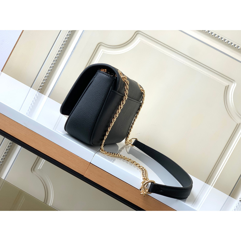 l**is V*t*n lockme chain bag east west bag